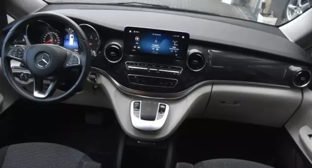 MERCEDES-BENZ Klasa V 