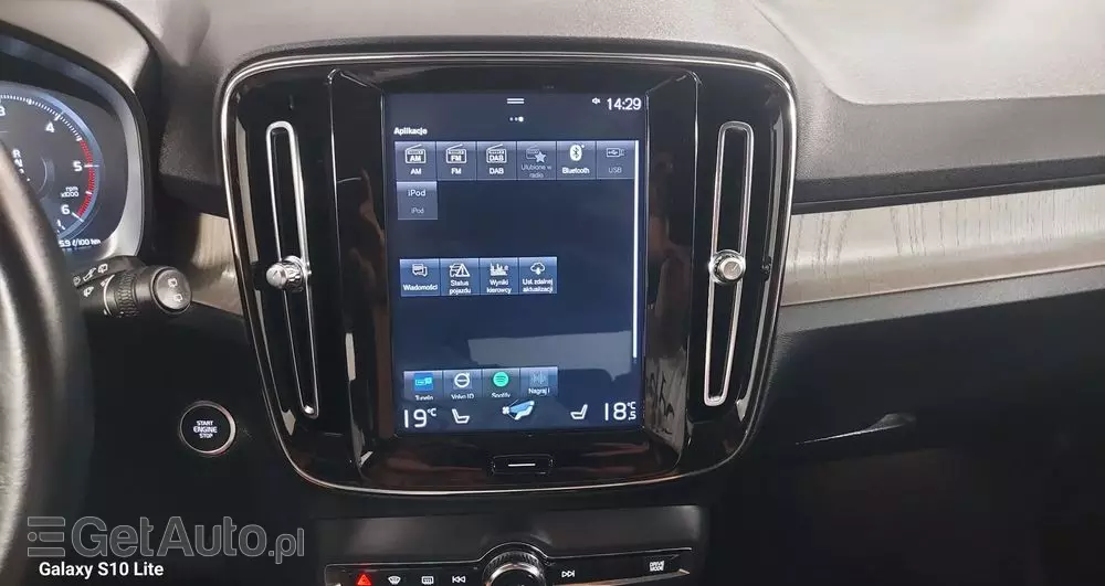 VOLVO XC 40 D3 SCR Inscription