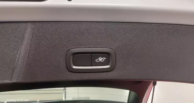 VOLVO XC 40 D3 SCR Inscription