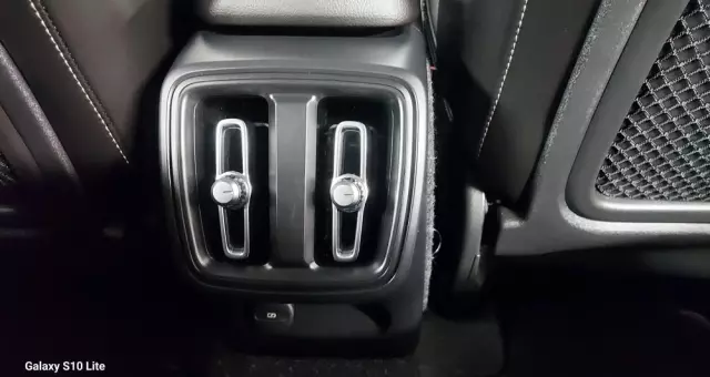 VOLVO XC 40 D3 SCR Inscription