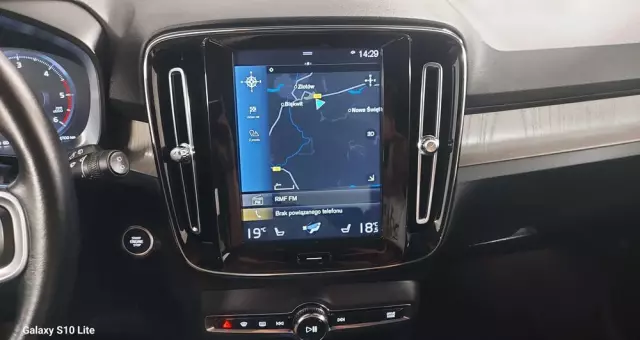 VOLVO XC 40 D3 SCR Inscription