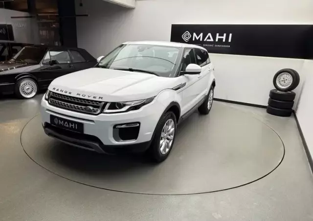 LAND ROVER Range Rover Evoque 2.0TD4 SE