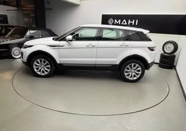 LAND ROVER Range Rover Evoque 2.0TD4 SE
