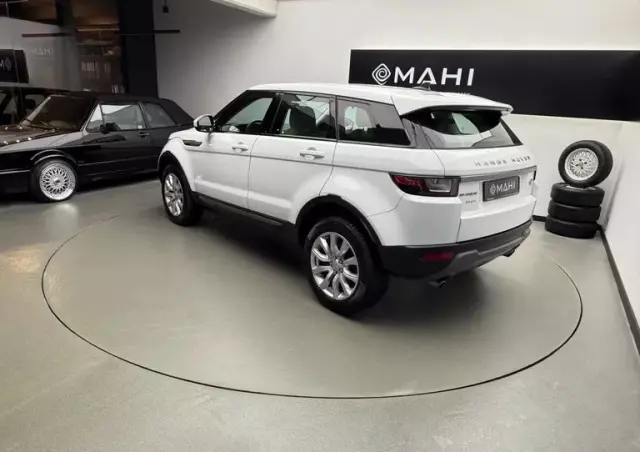 LAND ROVER Range Rover Evoque 2.0TD4 SE