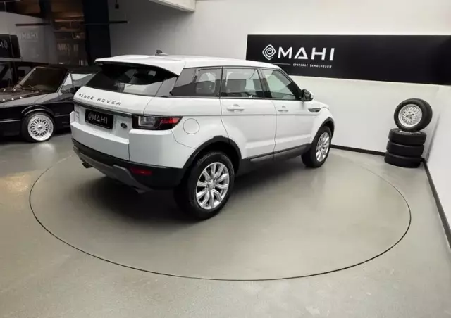 LAND ROVER Range Rover Evoque 2.0TD4 SE