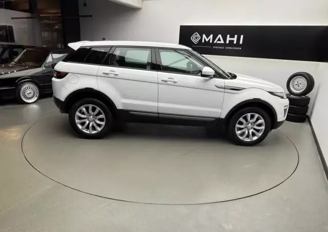 LAND ROVER Range Rover Evoque 2.0TD4 SE
