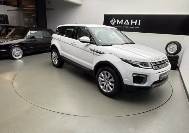 LAND ROVER Range Rover Evoque 2.0TD4 SE
