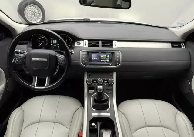 LAND ROVER Range Rover Evoque 2.0TD4 SE