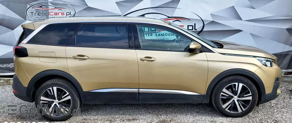 PEUGEOT 5008 2.0 HDi Allure
