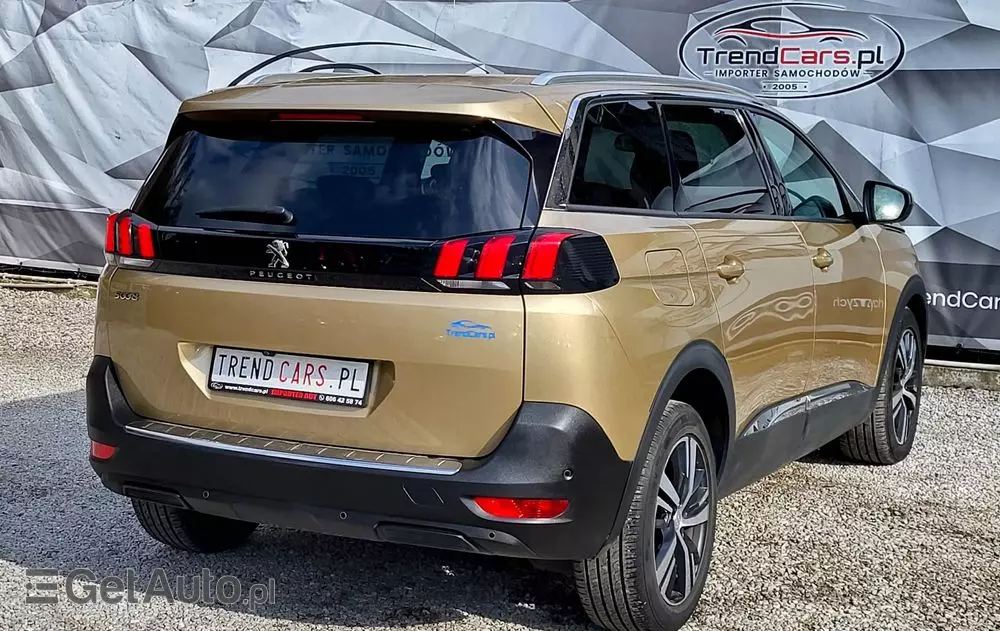 PEUGEOT 5008 2.0 HDi Allure