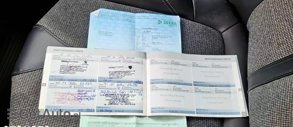 PEUGEOT 5008 2.0 HDi Allure