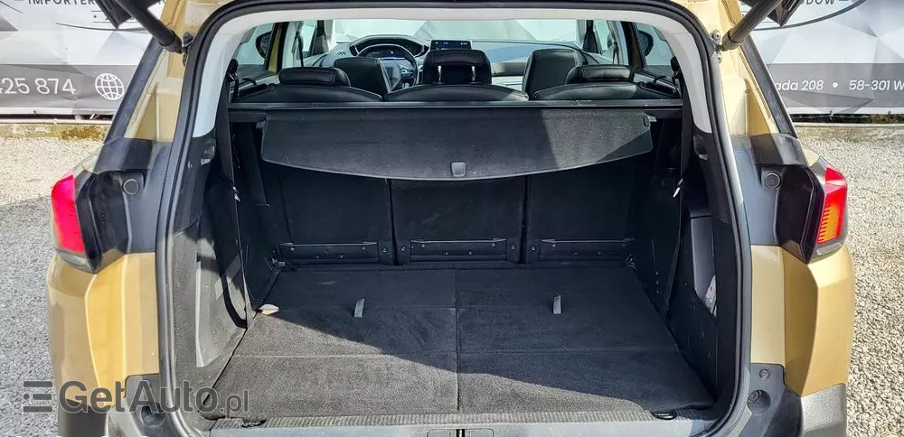 PEUGEOT 5008 2.0 HDi Allure