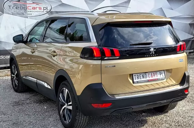 PEUGEOT 5008 2.0 HDi Allure