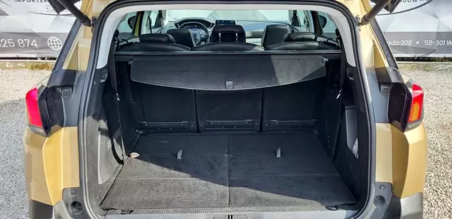 PEUGEOT 5008 2.0 HDi Allure