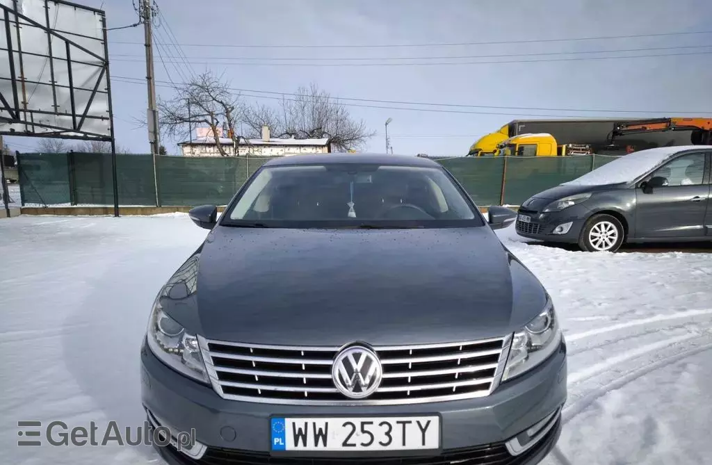 VOLKSWAGEN Passat CC 
