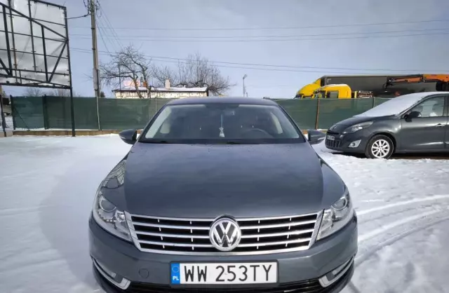 VOLKSWAGEN Passat CC 