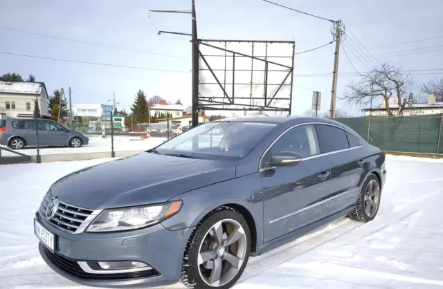 VOLKSWAGEN Passat CC 