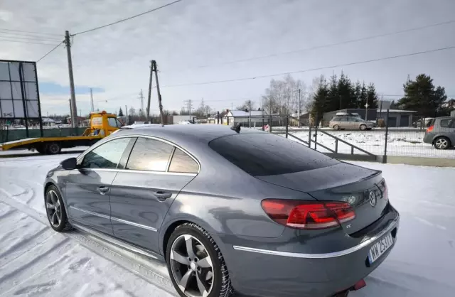 VOLKSWAGEN Passat CC 