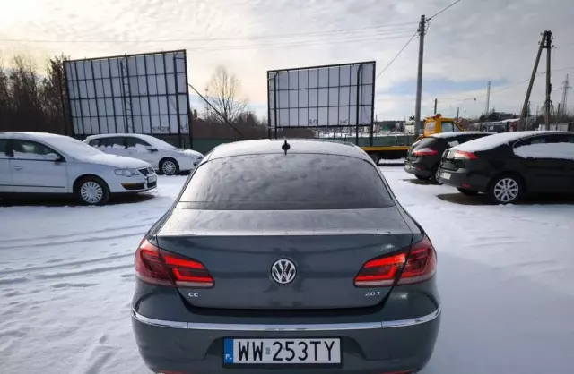 VOLKSWAGEN Passat CC 