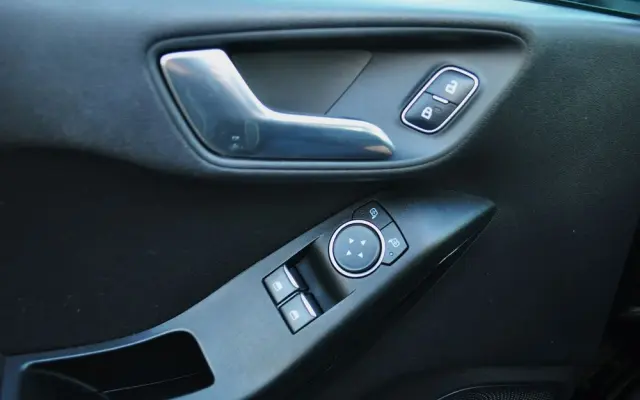 FORD Fiesta 1.1 S&S TREND