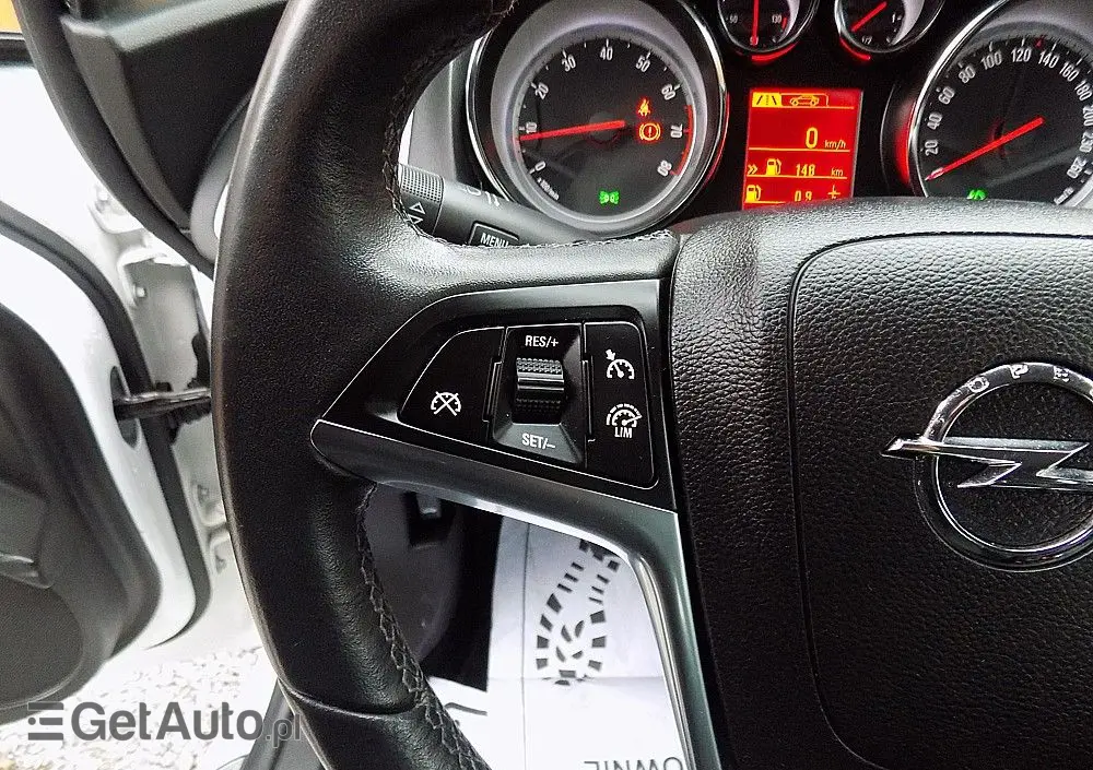 OPEL Astra 1.4 Turbo Selection