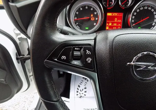 OPEL Astra 1.4 Turbo Selection