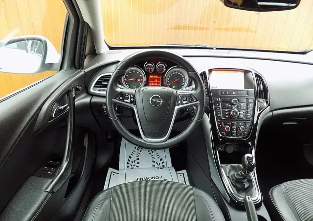 OPEL Astra 1.4 Turbo Selection