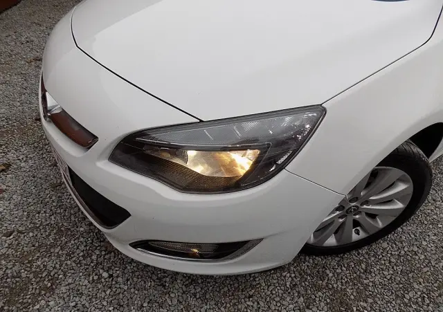 OPEL Astra 1.4 Turbo Selection