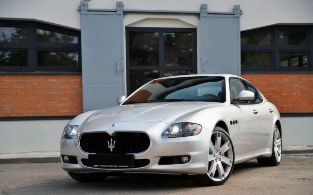 MASERATI Quattroporte S Automatic