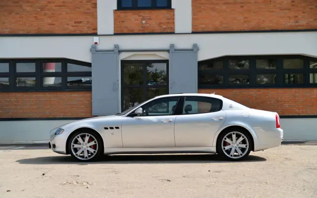 MASERATI Quattroporte S Automatic