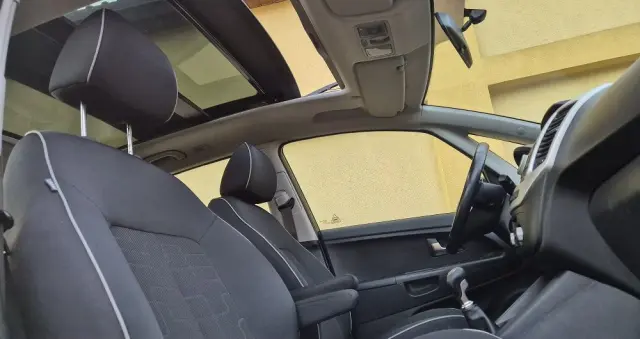 KIA Venga 1.6 CVVT Dream-Team Edition