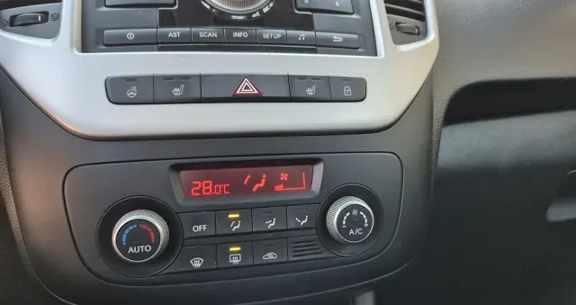 KIA Venga 1.6 CVVT Dream-Team Edition