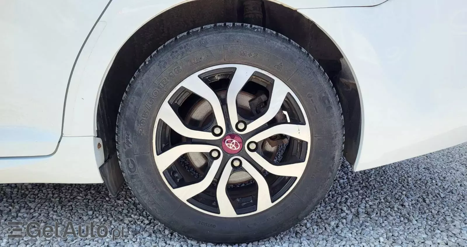 TOYOTA Avensis 1.6 D-4D Active