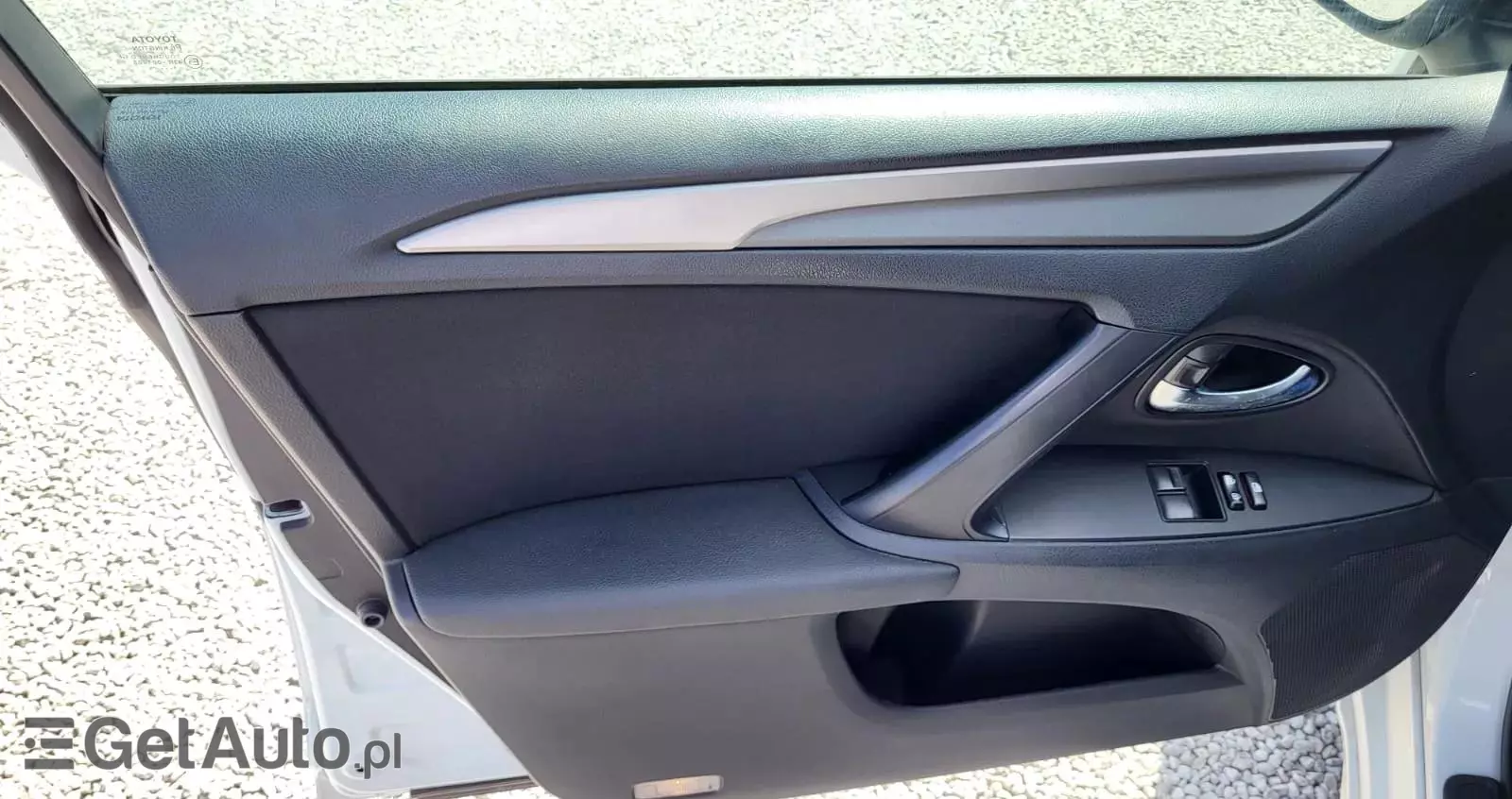 TOYOTA Avensis 1.6 D-4D Active