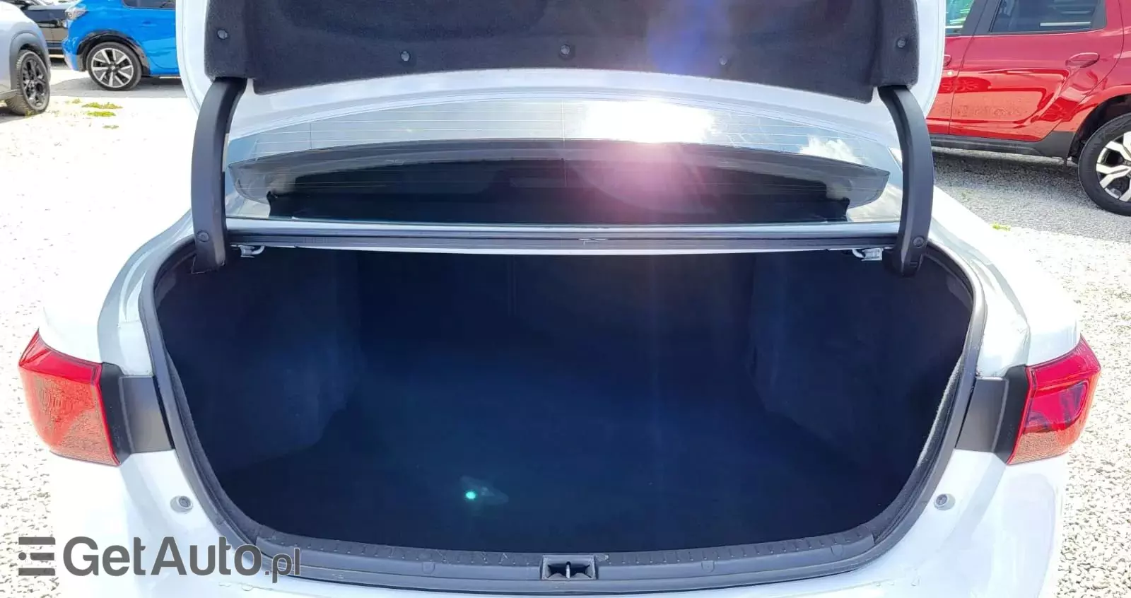 TOYOTA Avensis 1.6 D-4D Active