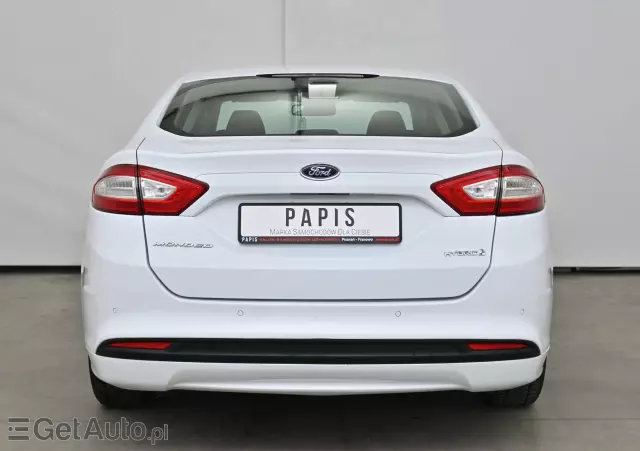 FORD Mondeo 2.0 Hybrid Titanium