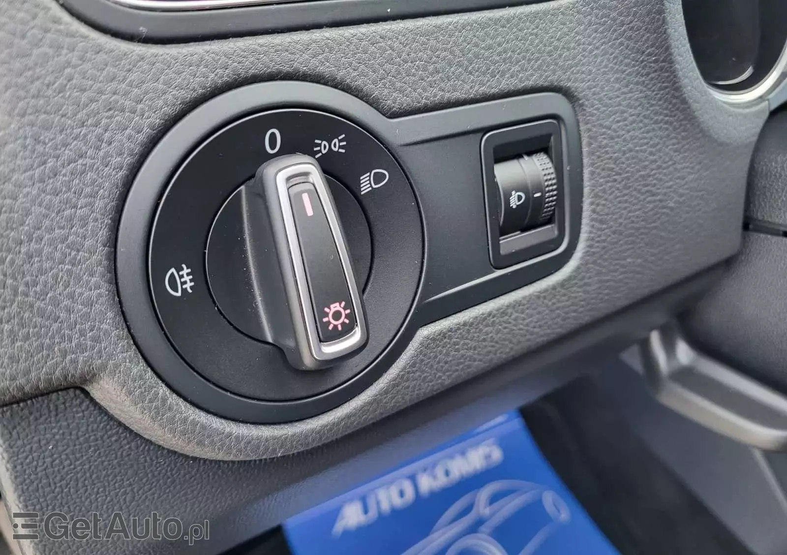 VOLKSWAGEN Polo 1.2 TSI Blue Motion Technology DSG FRESH