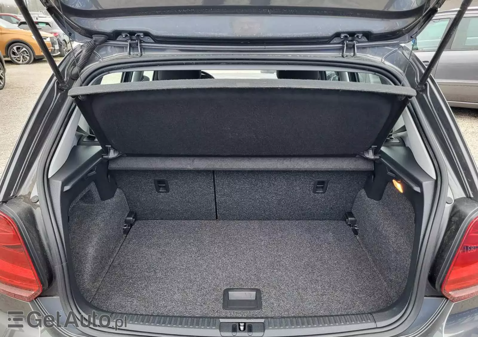 VOLKSWAGEN Polo 1.2 TSI Blue Motion Technology DSG FRESH