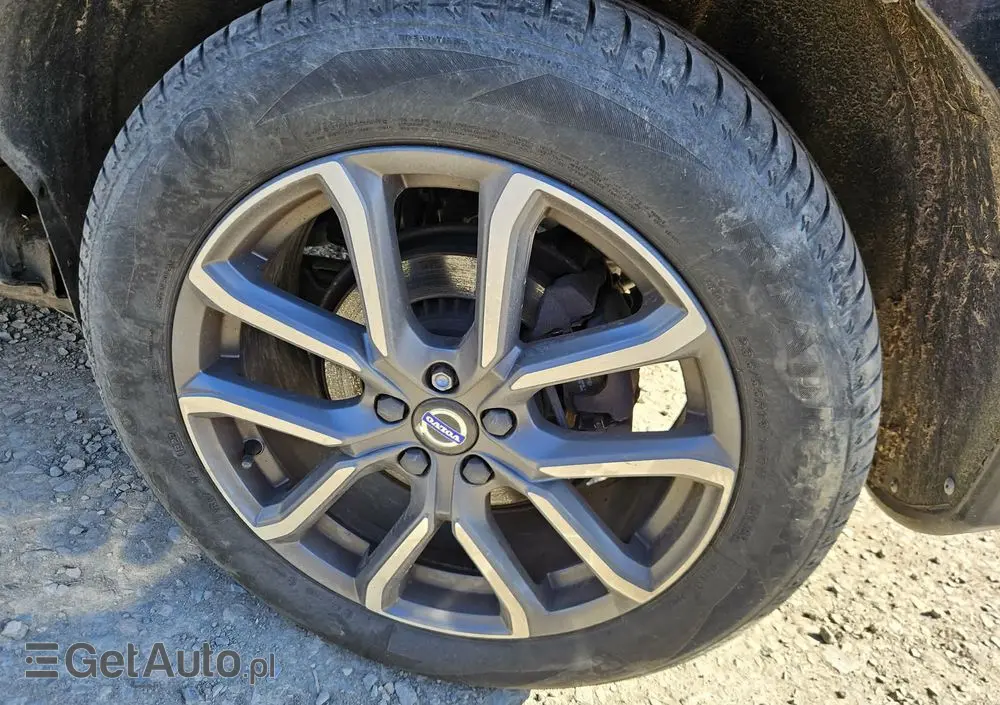 VOLVO XC 60 D4 Summum
