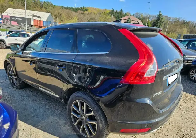 VOLVO XC 60 D4 Summum