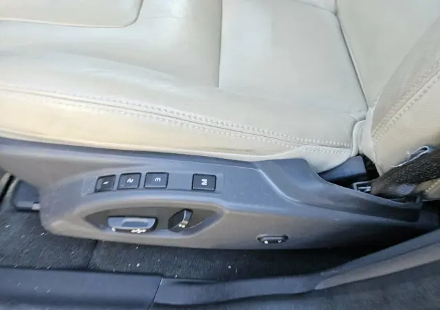 VOLVO XC 60 D4 Summum