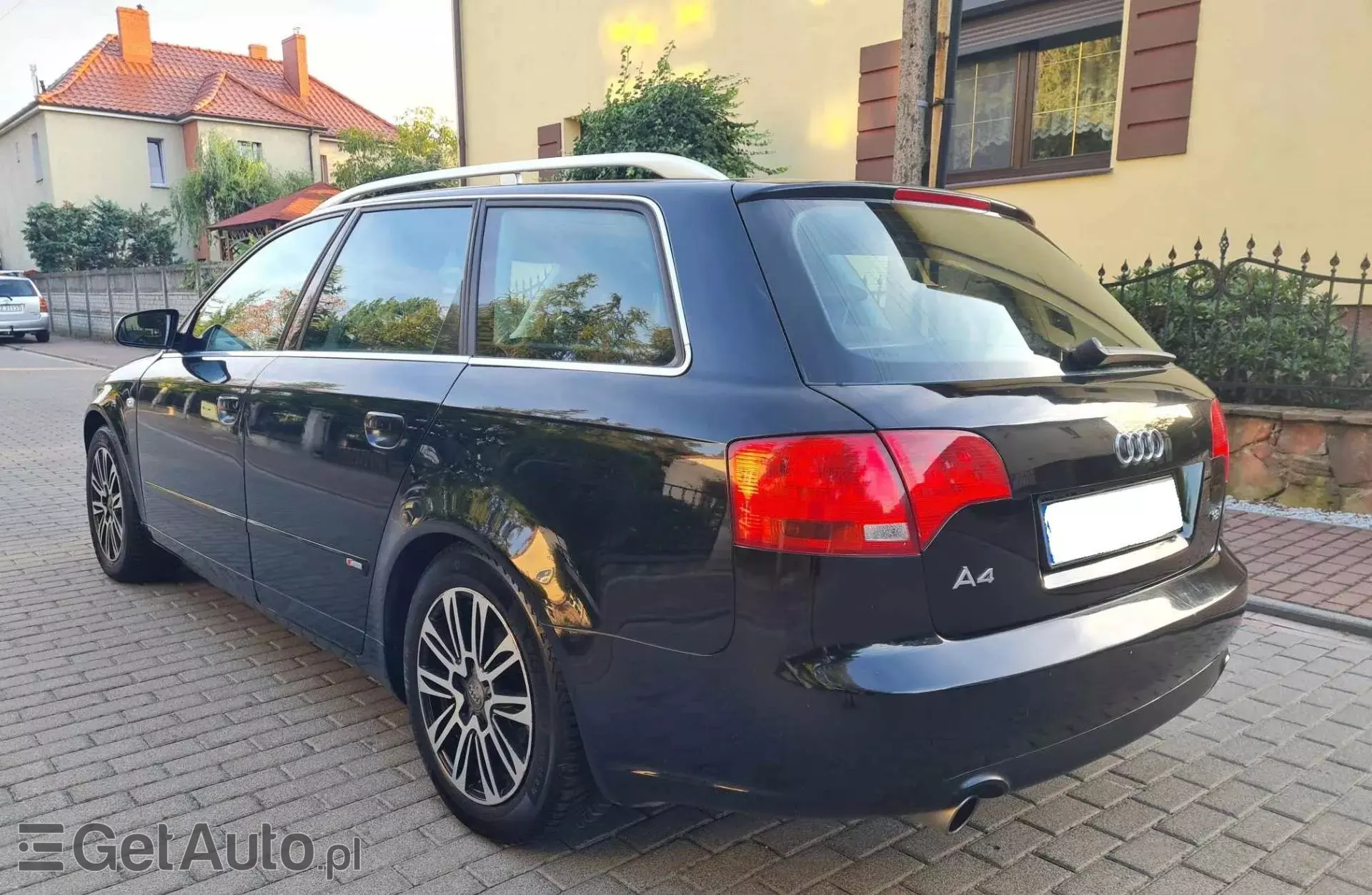 AUDI A4 1.8 T (163 KM)