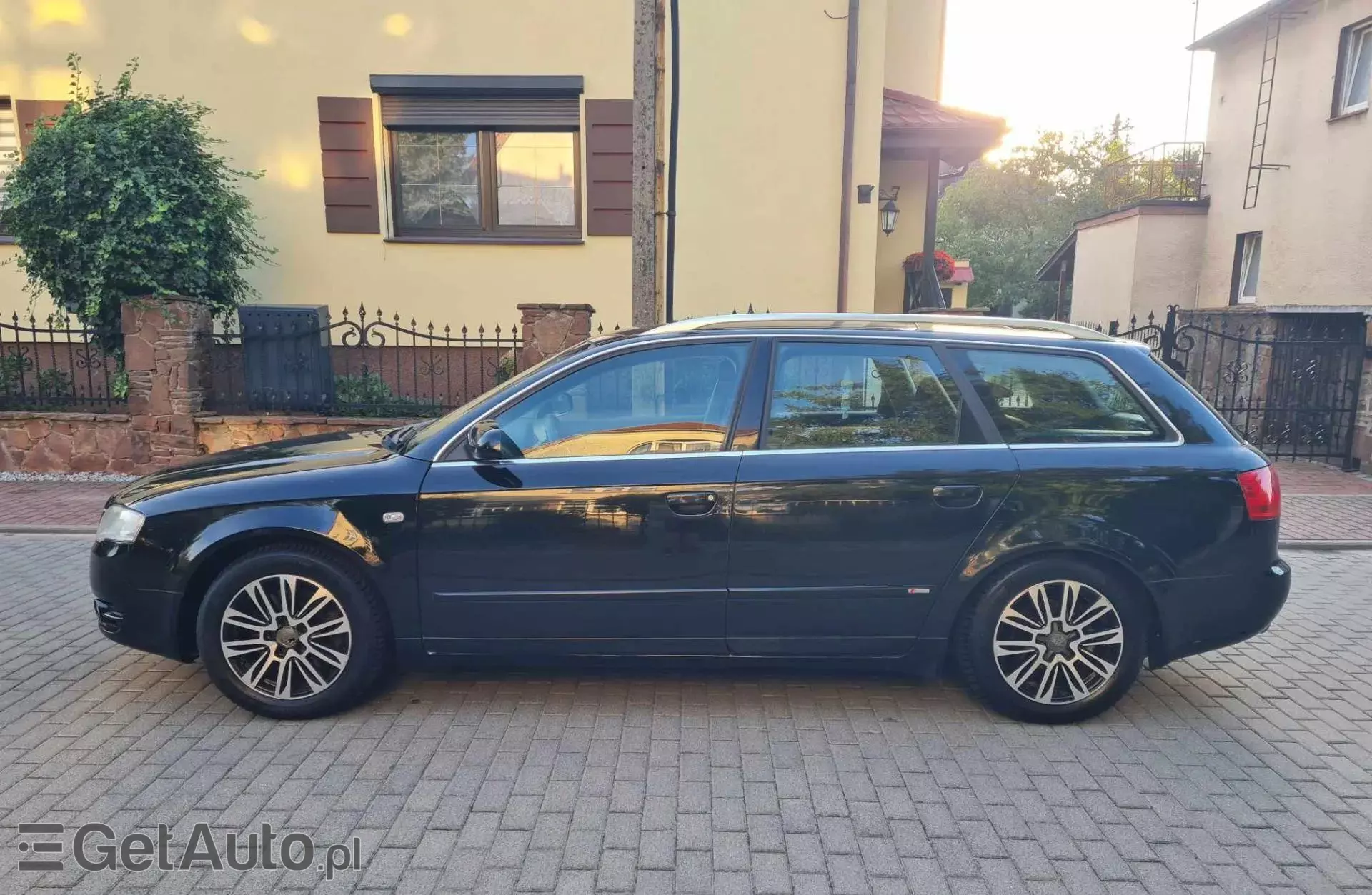 AUDI A4 1.8 T (163 KM)