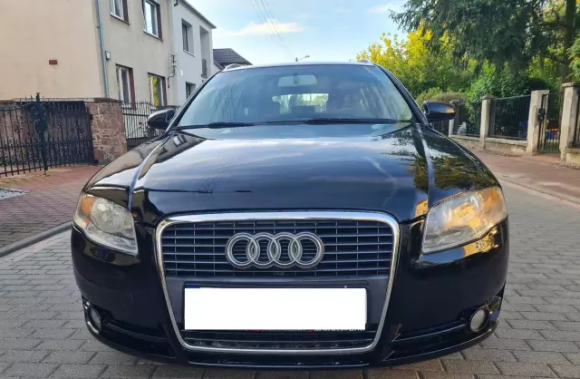 AUDI A4 1.8 T (163 KM)