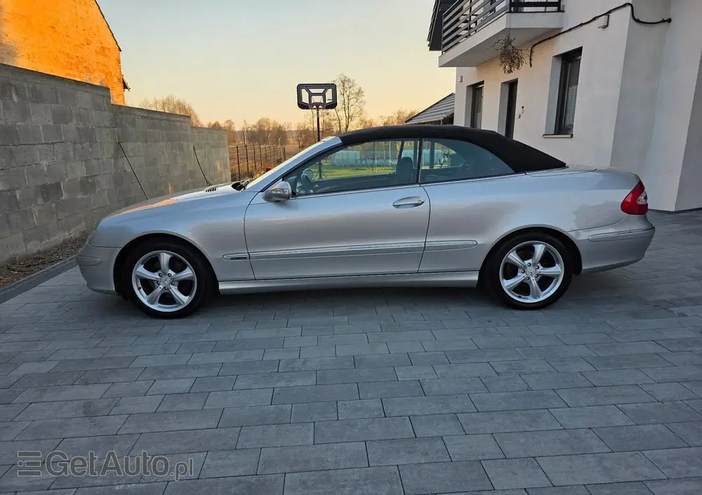 MERCEDES-BENZ CLK 