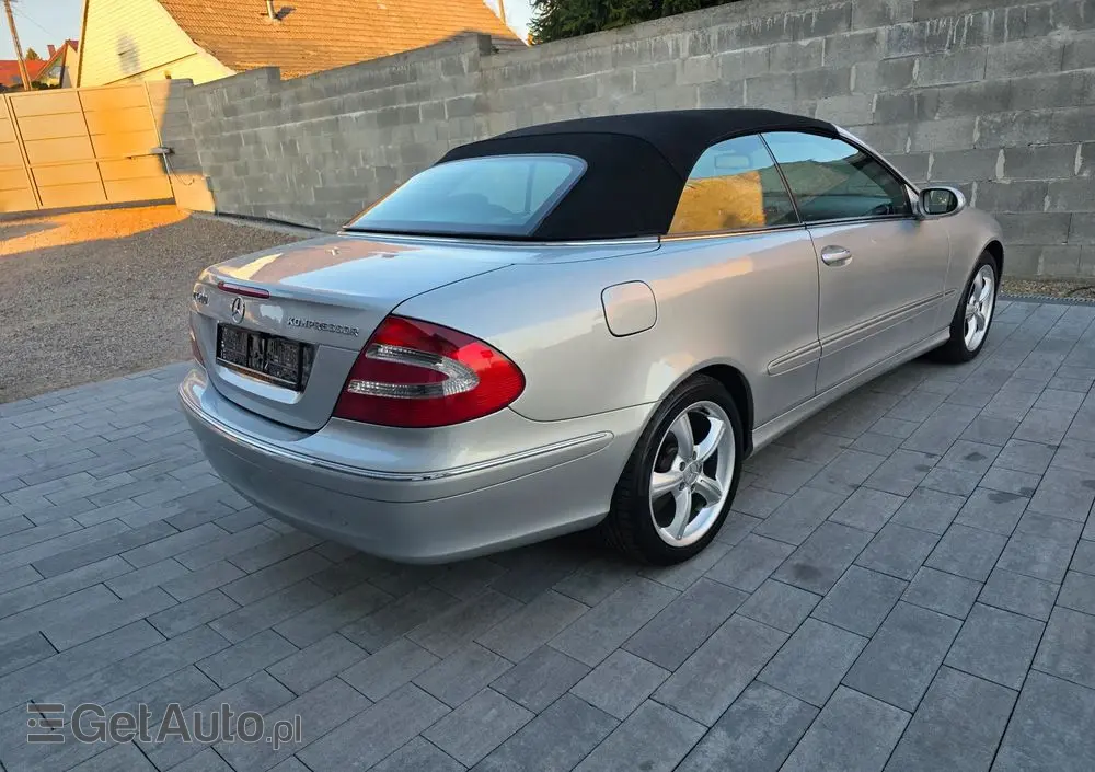 MERCEDES-BENZ CLK 