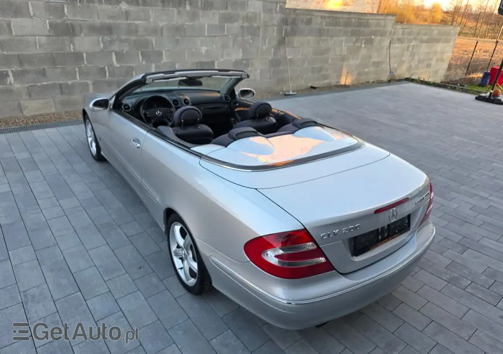 MERCEDES-BENZ CLK 