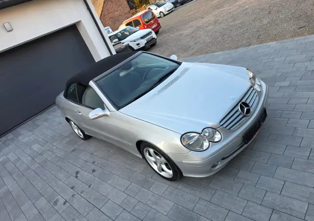 MERCEDES-BENZ CLK 