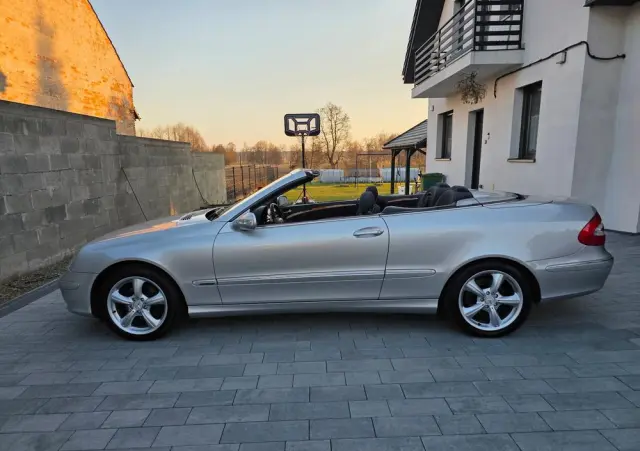 MERCEDES-BENZ CLK 