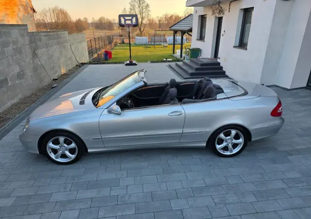 MERCEDES-BENZ CLK 